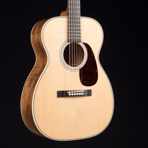 martin-custom-shop-0014fdb-tazblkwood_2018002_angle-left__80417-1478028819-1280-1280